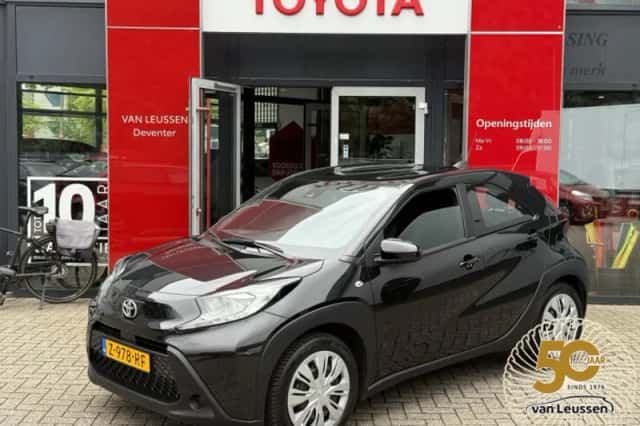 Toyota Aygo (2024) thumbnail 1