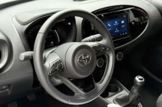 Toyota Aygo X (2024) thumbnail 6
