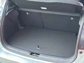 Toyota Yaris (2025) thumbnail 23