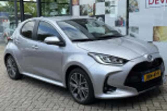Toyota Yaris (2025) thumbnail 32