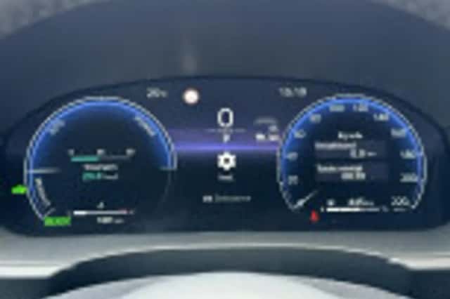 Toyota Yaris (2025) thumbnail 35