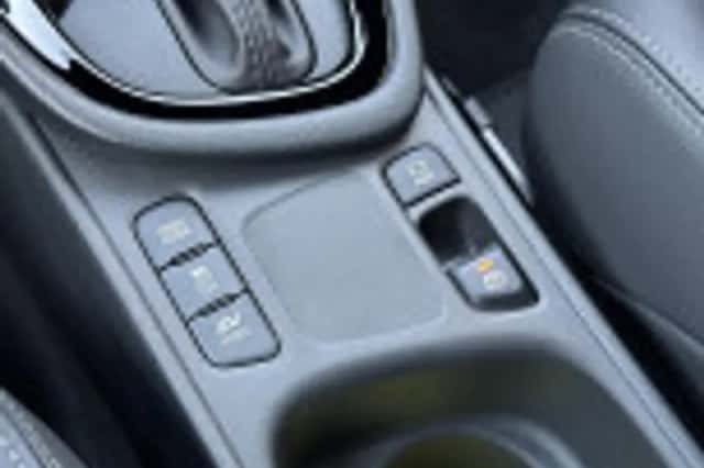 Toyota Yaris (2025) thumbnail 39