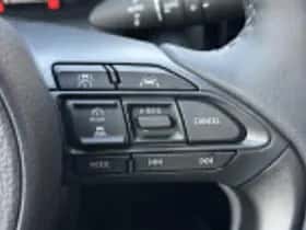 Toyota Yaris (2025) thumbnail 42