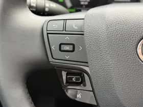 Toyota C hr (2024) thumbnail 18