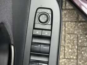 Toyota C hr (2024) thumbnail 20