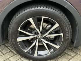 Toyota C hr (2024) thumbnail 26