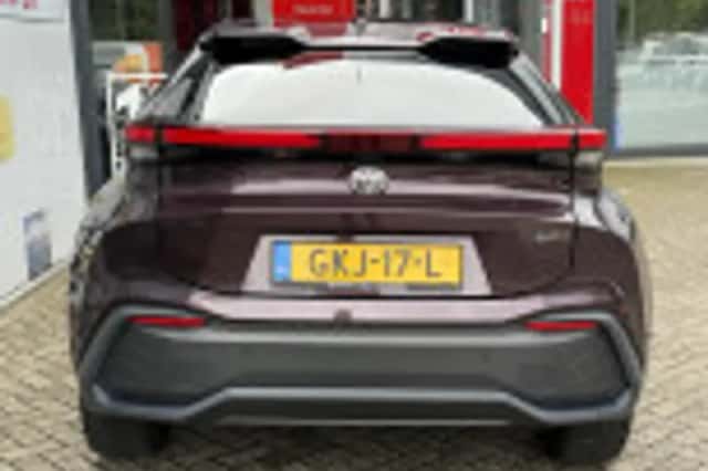 Toyota C hr (2024) thumbnail 30