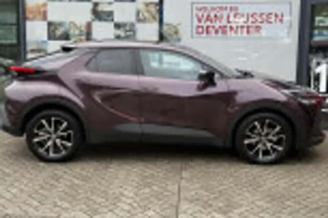 Toyota C hr (2024) thumbnail 32