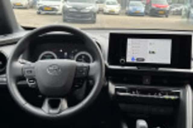 Toyota C hr (2024) thumbnail 34