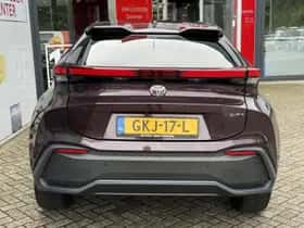 Toyota C hr (2024) thumbnail 9