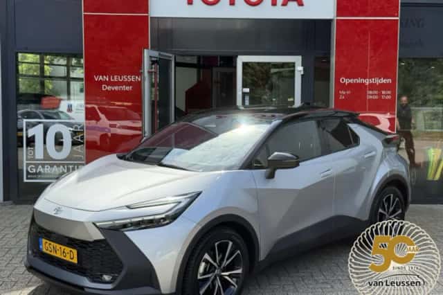 Toyota C hr (2024) thumbnail 1