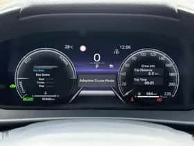 Toyota C hr (2024) thumbnail 13