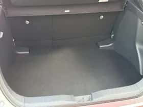 Toyota C hr (2024) thumbnail 21