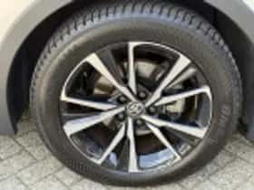 Toyota C hr (2024) thumbnail 47