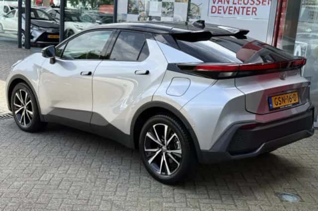 Toyota C hr (2024) thumbnail 52