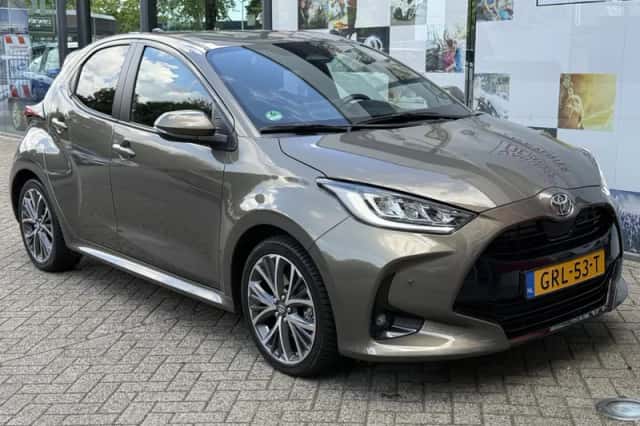 Toyota Yaris (2024) thumbnail 11