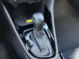 Toyota Yaris (2024) thumbnail 17