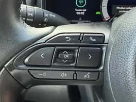 Toyota Yaris (2024) thumbnail 18