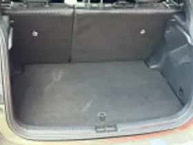 Toyota Yaris (2024) thumbnail 48