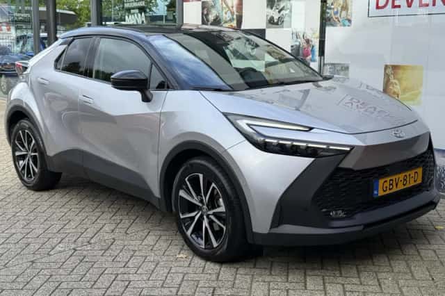 Toyota C hr (2024) thumbnail 11