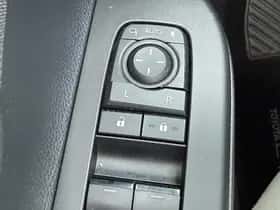 Toyota C hr (2024) thumbnail 18
