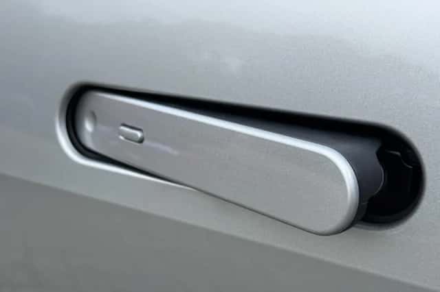 Toyota C hr (2024) thumbnail 25