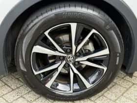 Toyota C hr (2024) thumbnail 26