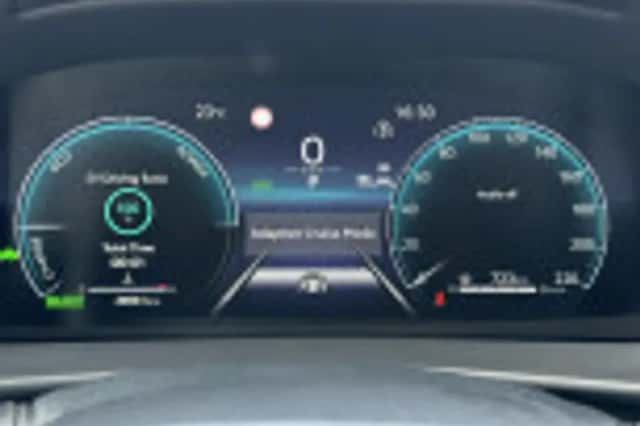Toyota C hr (2024) thumbnail 37