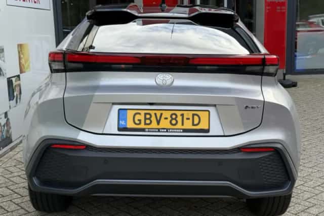 Toyota C hr (2024) thumbnail 60