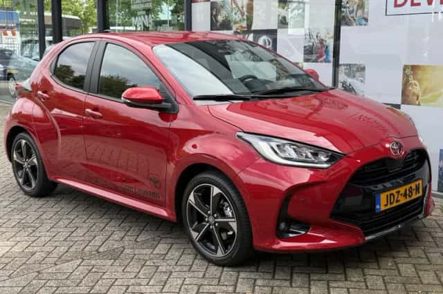 Toyota Yaris (2025) thumbnail 12