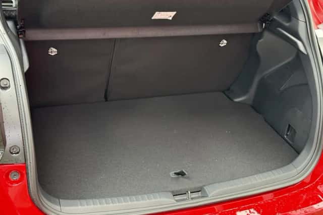Toyota Yaris (2025) thumbnail 22