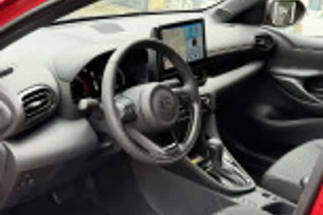 Toyota Yaris (2025) thumbnail 33