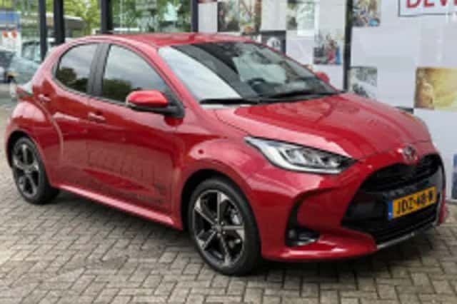 Toyota Yaris (2025) thumbnail 6