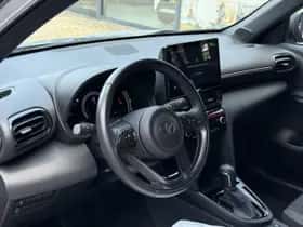 Toyota Yaris Cross (2024) thumbnail 12