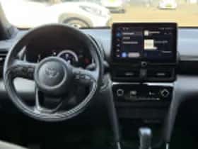 Toyota Yaris Cross (2024) thumbnail 35