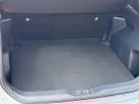 Toyota Yaris Cross (2024) thumbnail 44