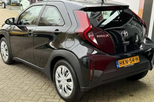 Toyota Aygo (2025) thumbnail 2