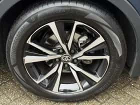 Toyota C hr (2025) thumbnail 26