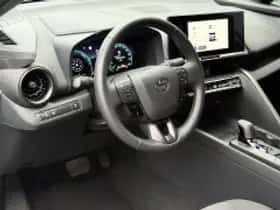 Toyota C hr (2025) thumbnail 6