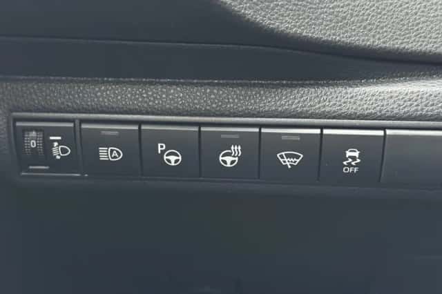 Toyota Corolla (2021) thumbnail 22