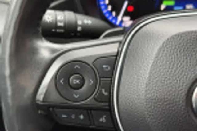 Toyota Corolla (2021) thumbnail 41