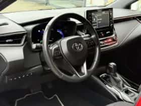 Toyota Corolla (2021) thumbnail 6