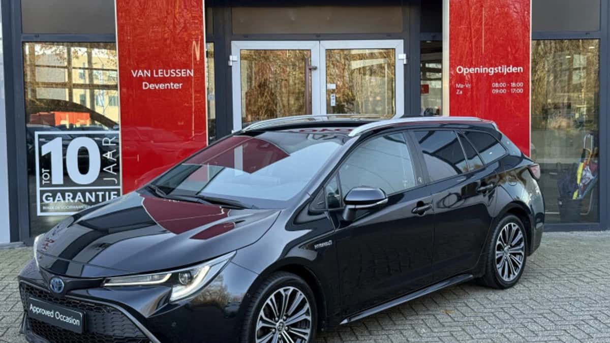 Toyota Corolla (2021) — foto 1