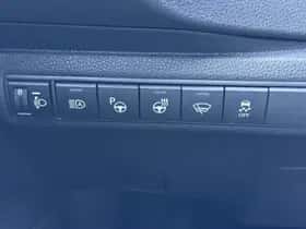 Toyota Corolla (2021) thumbnail 21