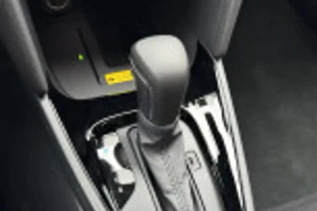 Toyota Yaris Cross (2026) thumbnail 37