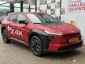 Toyota bZ4X (2026) thumbnail 11