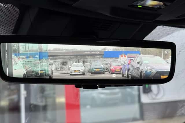Toyota bZ4X (2026) thumbnail 25