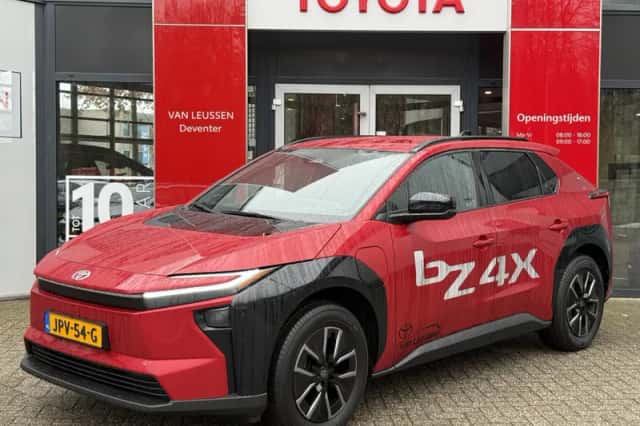 Toyota bZ4X (2026) thumbnail 7