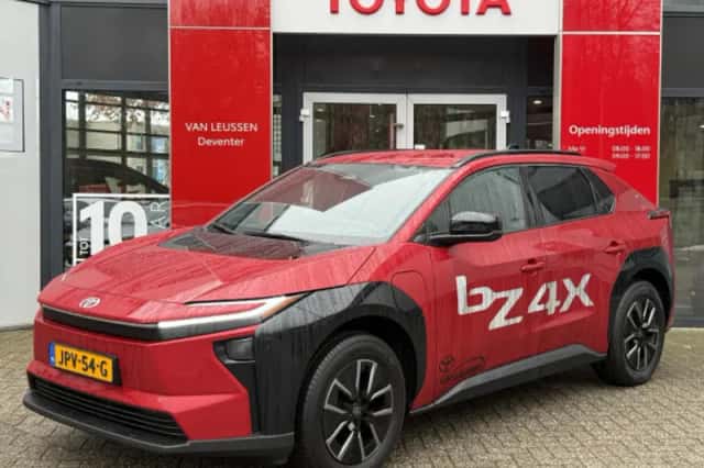 Toyota bZ4X (2026) thumbnail 64