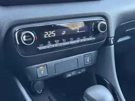 Toyota Yaris (2025) thumbnail 24